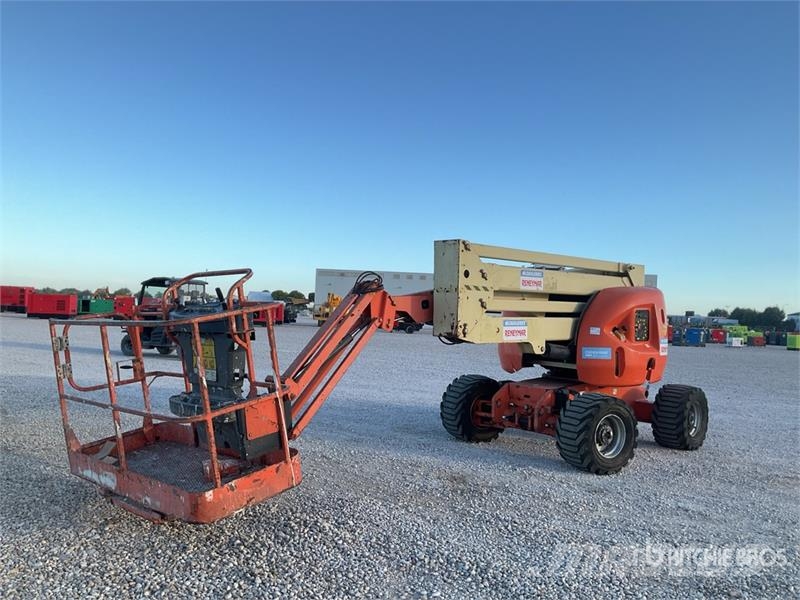 JLG 450AJ Series ll 4WD Diesel Articulating Boom Lift Knikarmhoogwerkers