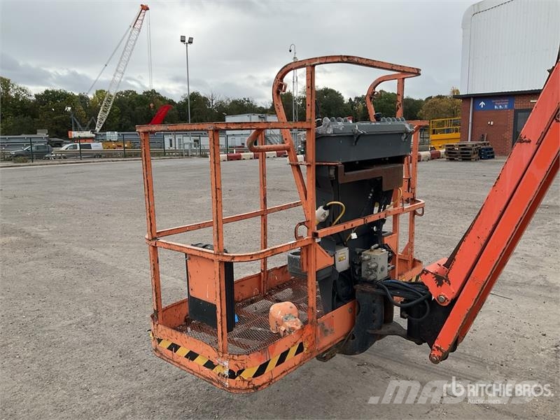 JLG 450AJ Series ll 4WD Diesel Articulating Boom Lift Iseliikuvad poomtõstukid