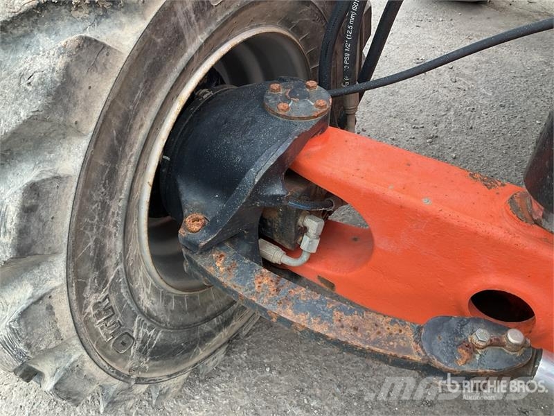 JLG 450AJ Series ll 4WD Diesel Articulating Boom Lift Iseliikuvad poomtõstukid
