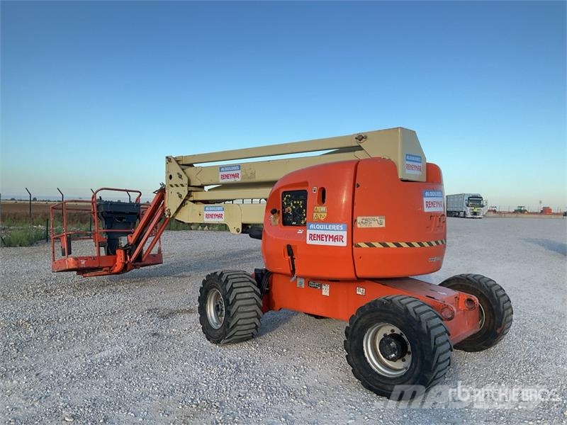 JLG 450AJ Series ll 4WD Diesel Articulating Boom Lift Knikarmhoogwerkers