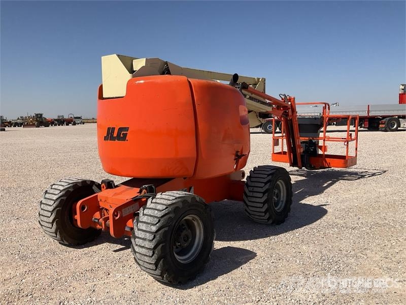 JLG 450AJSII 4WD Diesel Articulating Boom Lift ブームリフト 屈伸型