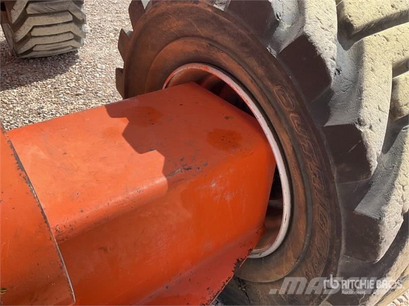 JLG 450AJSII 4WD Diesel Articulating Boom Lift Коленчатые подъемники