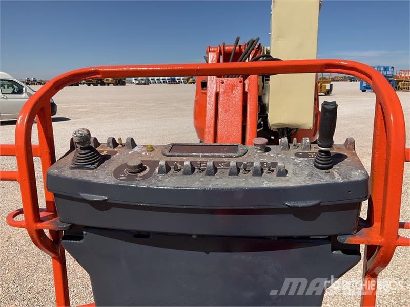 JLG 450AJSII 4WD Diesel Articulating Boom Lift ブームリフト 屈伸型