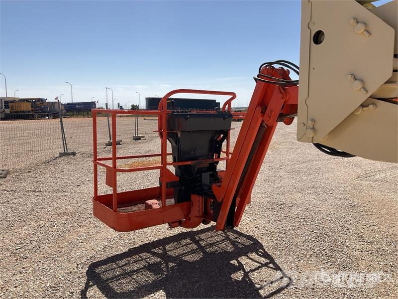 JLG 450AJSII 4WD Diesel Articulating Boom Lift ブームリフト 屈伸型