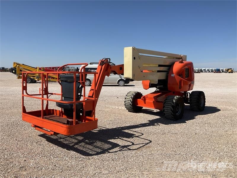 JLG 450AJSII 4WD Diesel Articulating Boom Lift ブームリフト 屈伸型