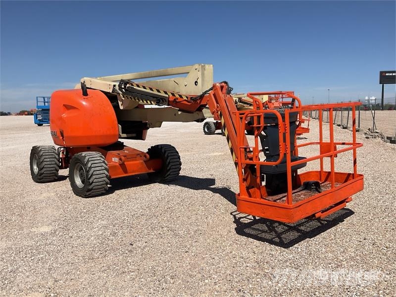 JLG 450AJSII 4WD Diesel Articulating Boom Lift ブームリフト 屈伸型