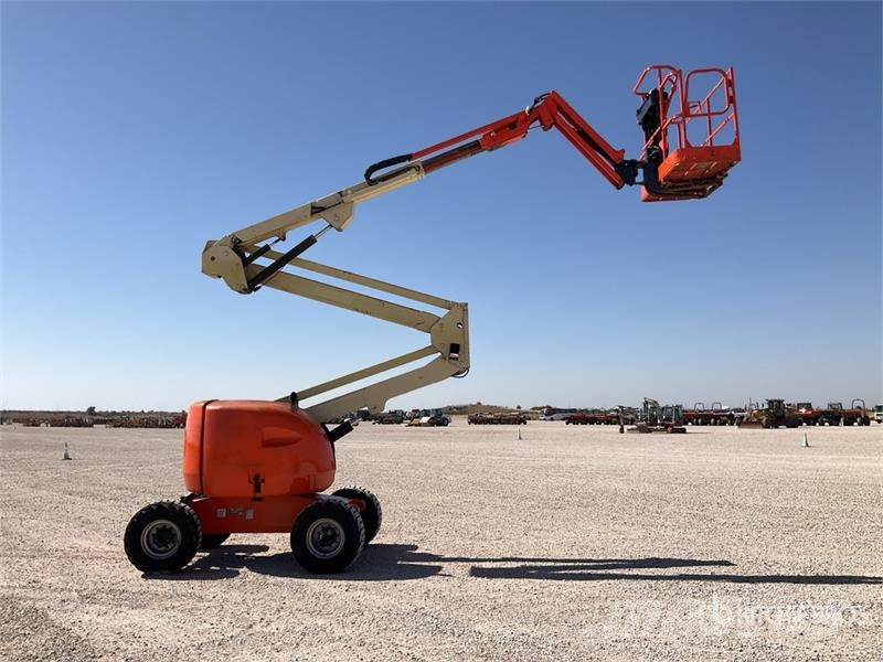 JLG 450AJSII 4WD Diesel Articulating Boom Lift ブームリフト 屈伸型