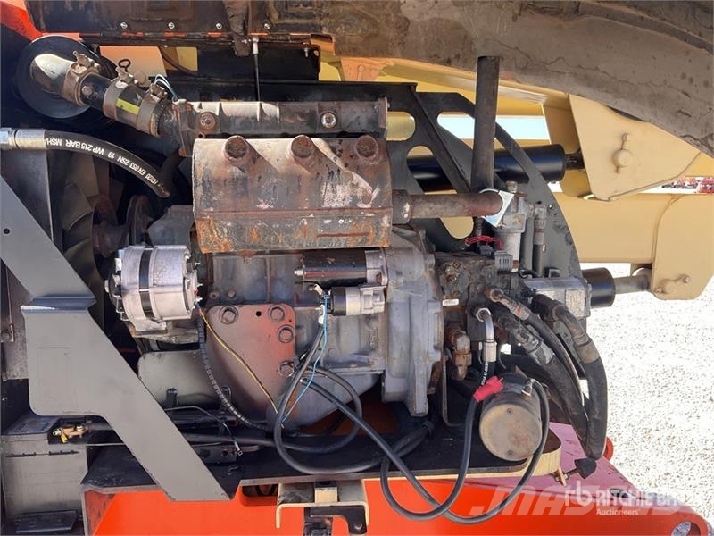 JLG 450AJSII 4WD Diesel Articulating Boom Lift ブームリフト 屈伸型
