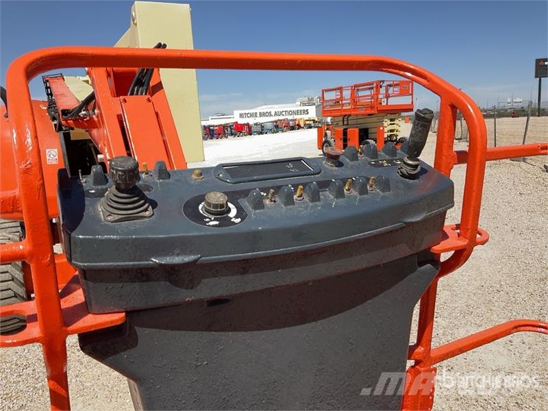 JLG 450AJSII 4WD Diesel Articulating Boom Lift ブームリフト 屈伸型