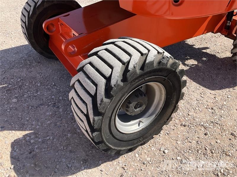 JLG 450AJSII 4WD Diesel Articulating Boom Lift ブームリフト 屈伸型