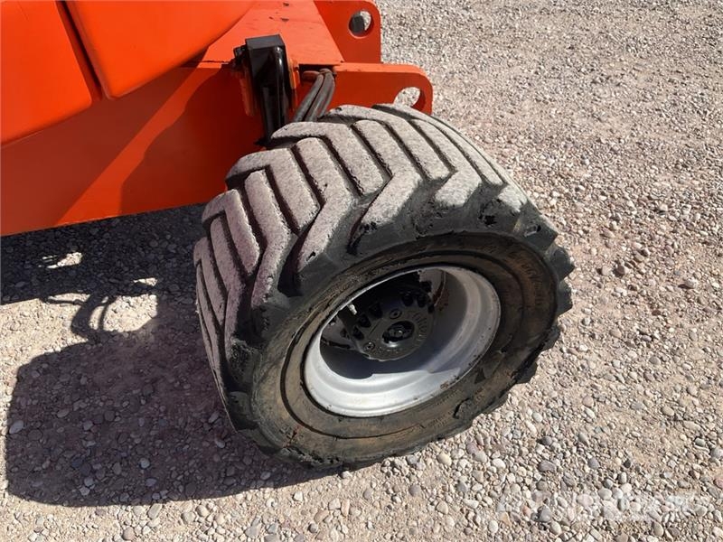 JLG 450AJSII 4WD Diesel Articulating Boom Lift ブームリフト 屈伸型