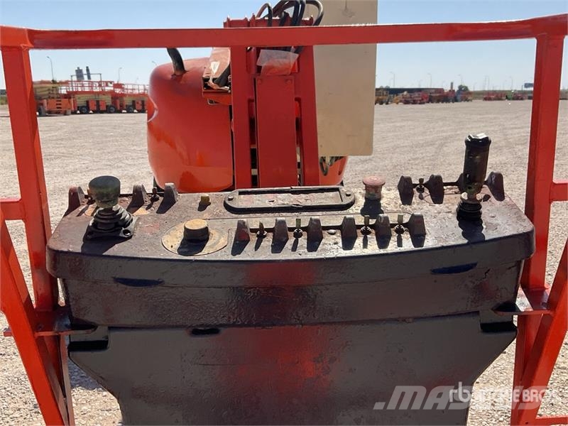JLG 450AJSII 4WD Diesel Articulating Boom Lift ブームリフト 屈伸型