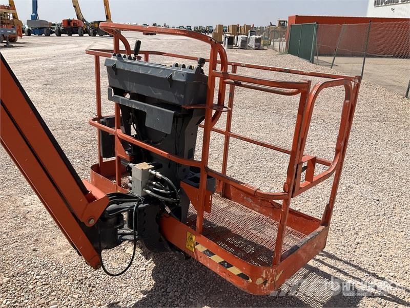 JLG 450AJSII 4WD Diesel Articulating Boom Lift Коленчатые подъемники