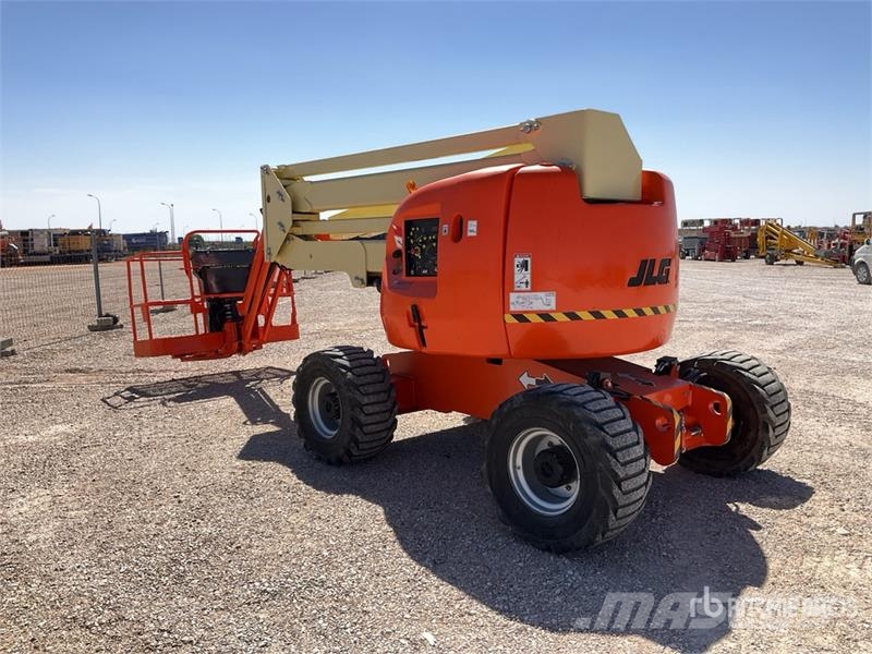 JLG 450AJSII 4WD Diesel Articulating Boom Lift ブームリフト 屈伸型