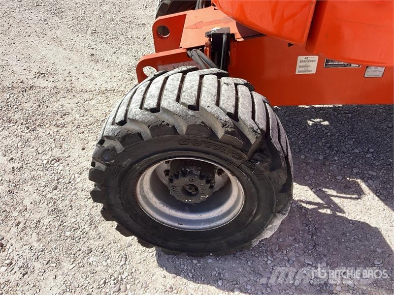 JLG 450AJSII 4WD Diesel Articulating Boom Lift ブームリフト 屈伸型