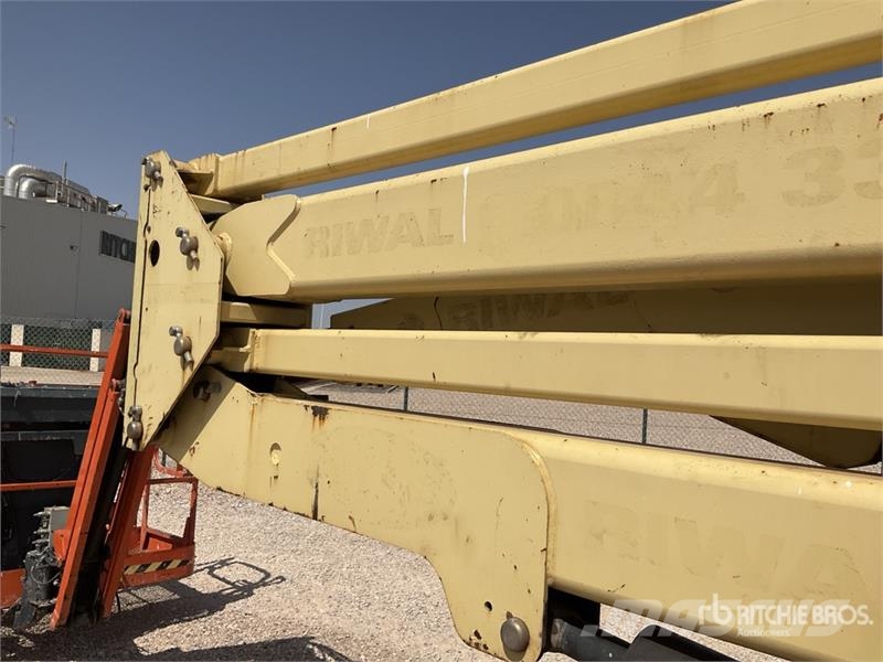 JLG 450AJSII 4WD Diesel Articulating Boom Lift Коленчатые подъемники