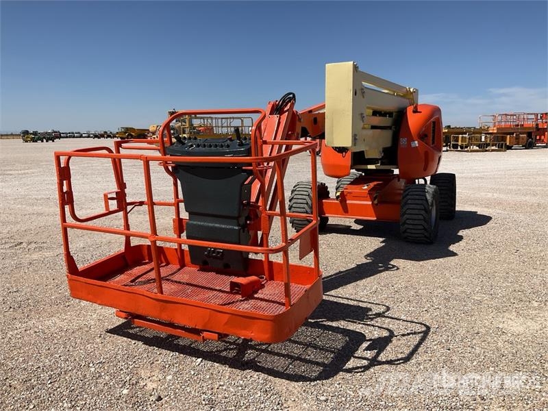 JLG 450AJSII 4WD Diesel Articulating Boom Lift ブームリフト 屈伸型