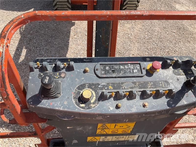 JLG 450AJSII 4WD Diesel Articulating Boom Lift Коленчатые подъемники