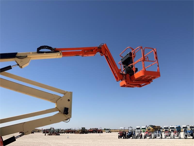 JLG 450AJSII 4WD Diesel Articulating Boom Lift ブームリフト 屈伸型