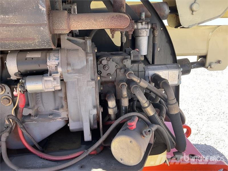 JLG 450AJSII 4WD Diesel Articulating Boom Lift ブームリフト 屈伸型