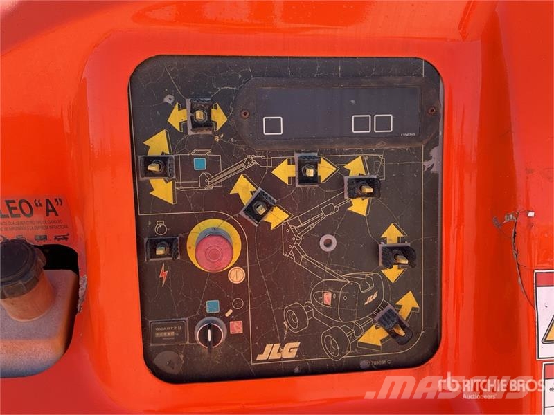 JLG 450AJSII 4WD Diesel Articulating Boom Lift ブームリフト 屈伸型