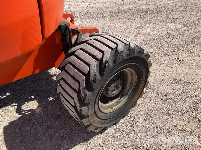 JLG 450AJSII 4WD Diesel Articulating Boom Lift ブームリフト 屈伸型