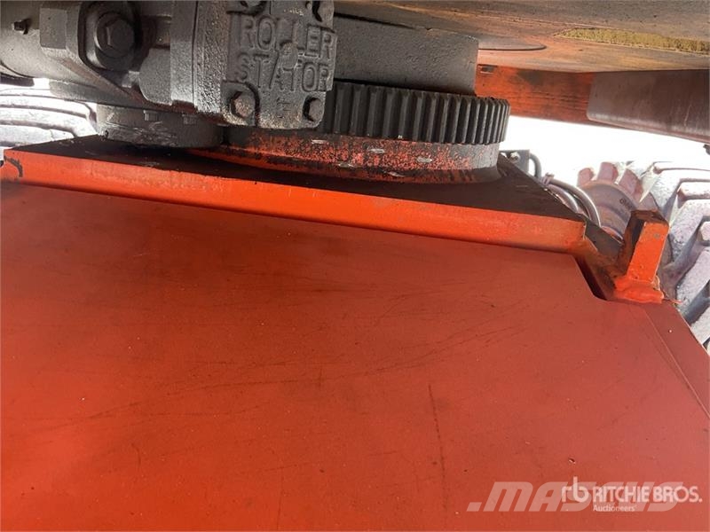 JLG 450AJSII 4WD Diesel Articulating Boom Lift ブームリフト 屈伸型