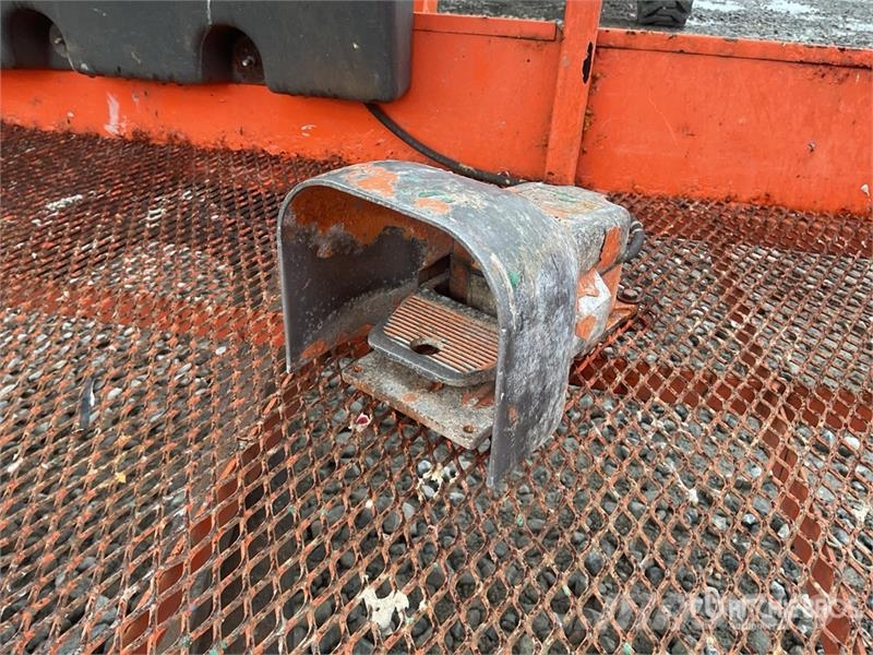 JLG 460SJ 4WD Diesel Telescopic Boom Lift Teleszkópos emelők