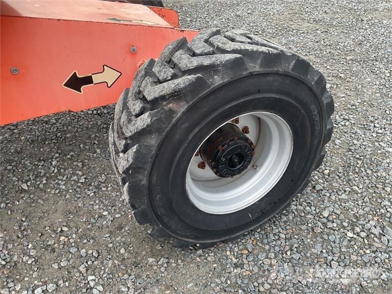 JLG 460SJ 4WD Diesel Telescopic Boom Lift Teleszkópos emelők