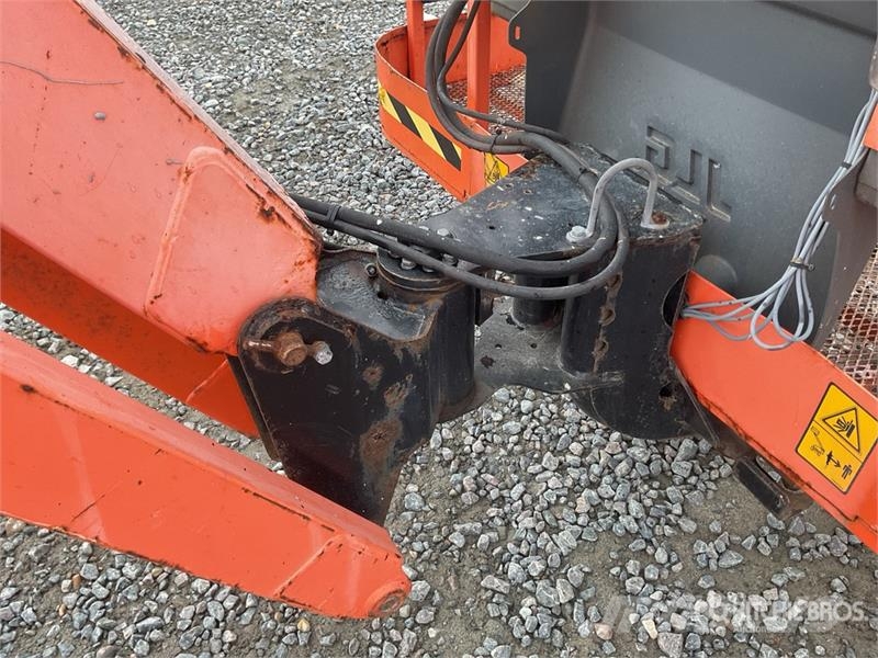 JLG 460SJ 4WD Diesel Telescopic Boom Lift Teleszkópos emelők