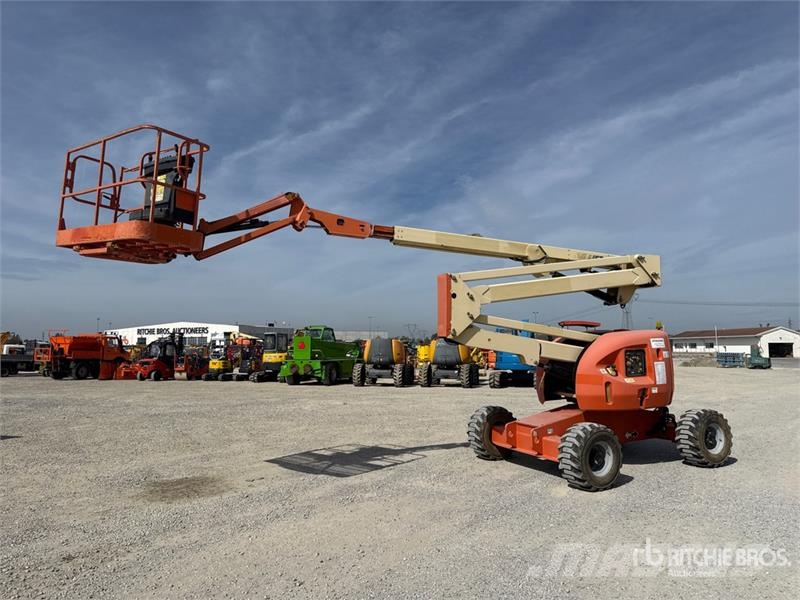JLG 510 AJ Articulating Boom Lift Zglobne podizne platforme