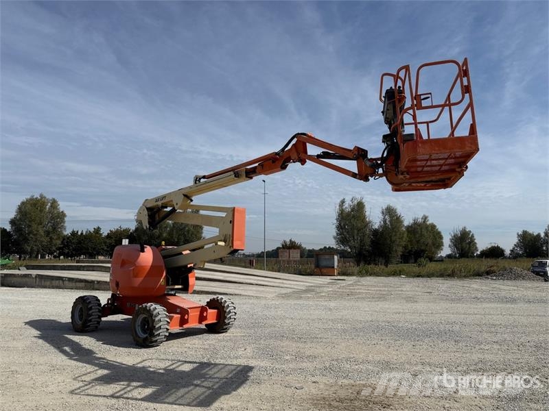 JLG 510 AJ Articulating Boom Lift Zglobne podizne platforme