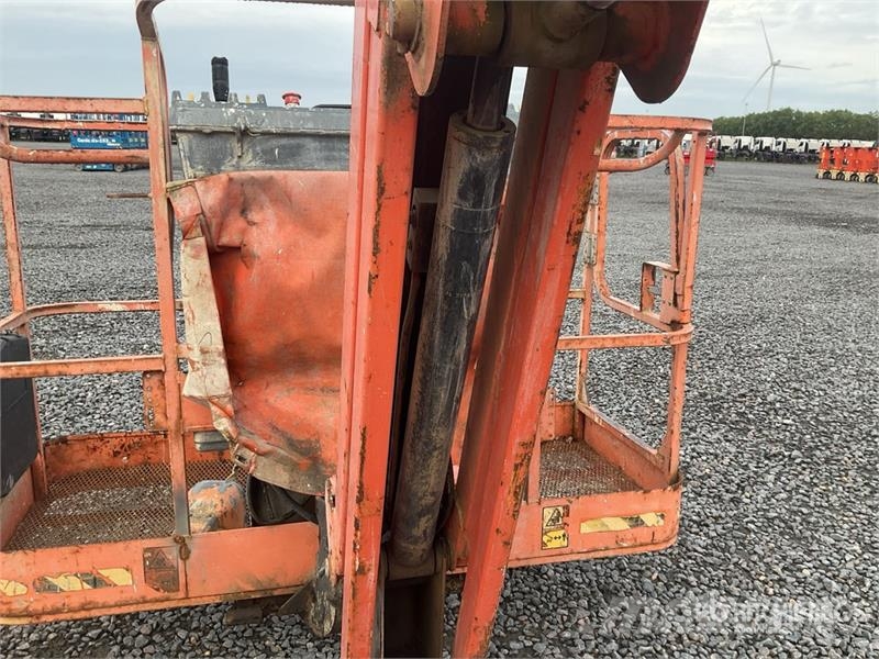 JLG 510AJ Karos emelők