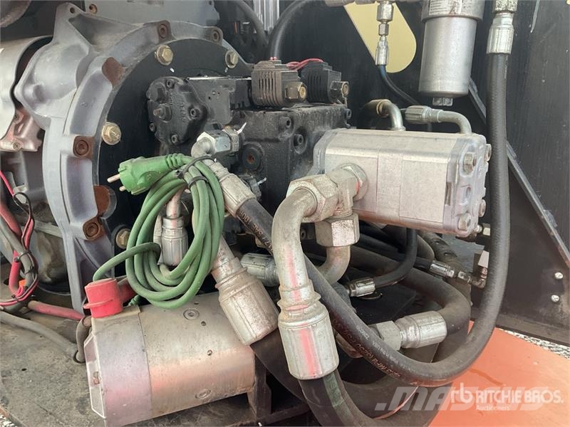 JLG 510AJ Karos emelők