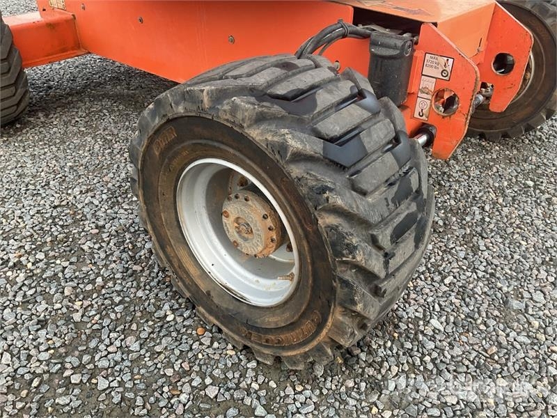 JLG 510AJ Karos emelők
