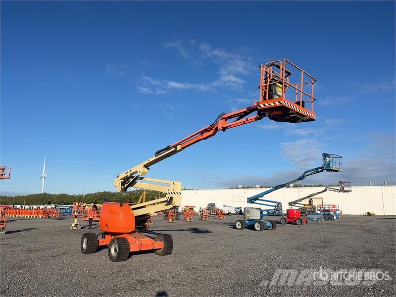 JLG 510AJ 4WD Diesel Articulating Boom Lift Articulated boom lifts