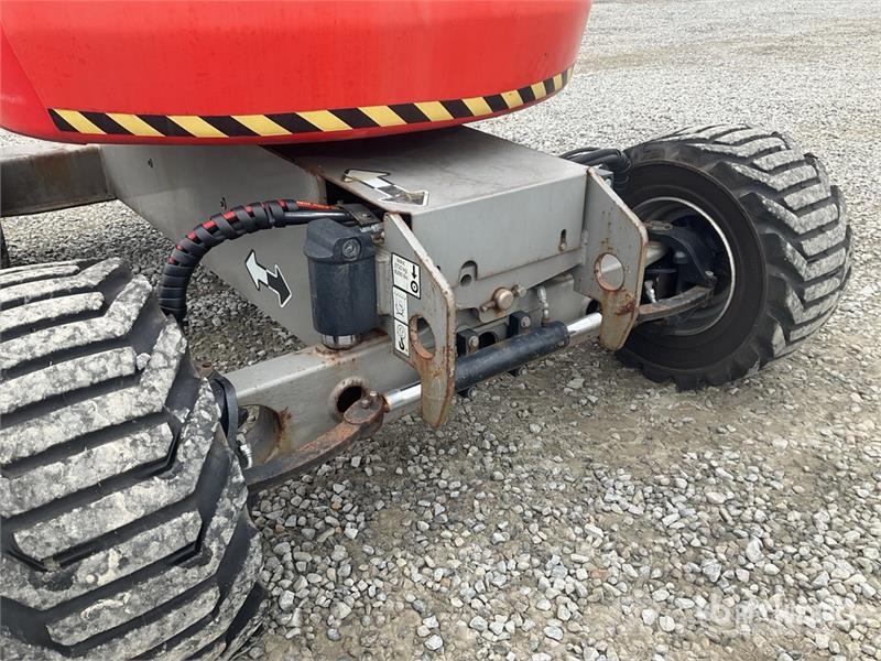 JLG 510AJ 4WD Diesel Articulating Boom Lift Knikarmhoogwerkers