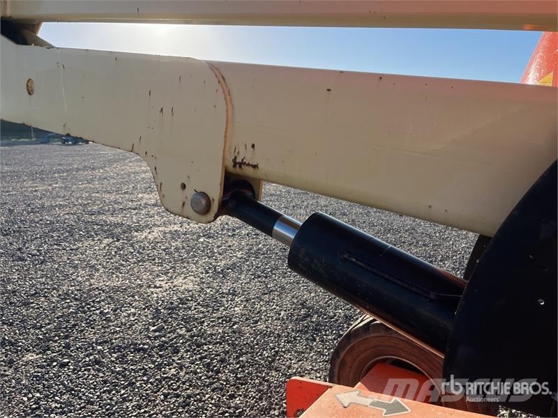 JLG 510AJ 4WD Diesel Articulating Boom Lift Articulated boom lifts