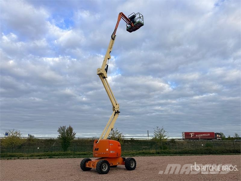 JLG 510AJ 4WD Nacelle Articulee Articulating Boom Lift Nacelles articulées