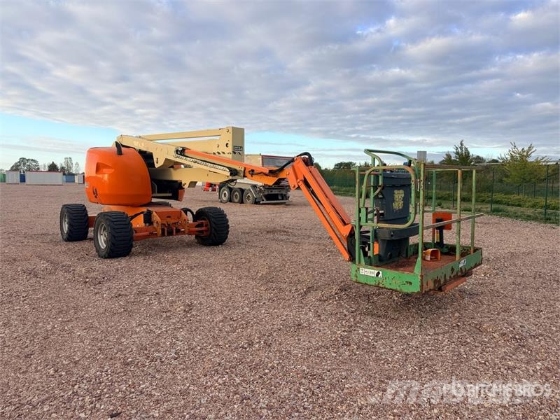 JLG 510AJ 4WD Nacelle Articulee Articulating Boom Lift Nacelles articulées