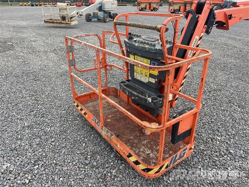 JLG 520AJ 4WD Diesel Articulating Boom Lift Strēles pacēlāji