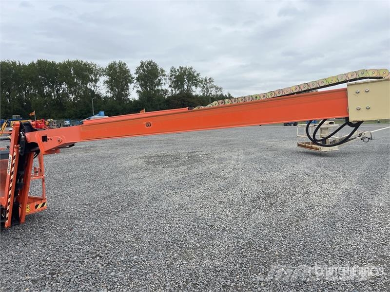 JLG 520AJ 4WD Diesel Articulating Boom Lift Strēles pacēlāji