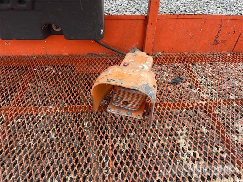 JLG 520AJ 4WD Diesel Articulating Boom Lift Strēles pacēlāji