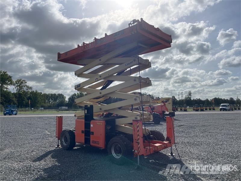 JLG 530LRT 4x4 Diesel Scissor Lift Šķerveida pacēlāji