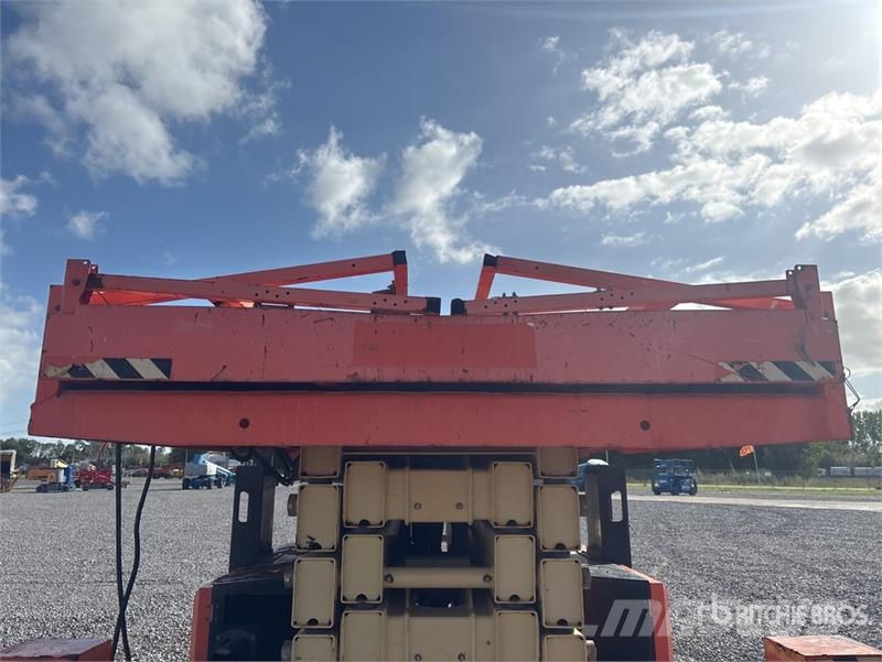 JLG 530LRT 4x4 Diesel Scissor Lift Šķerveida pacēlāji