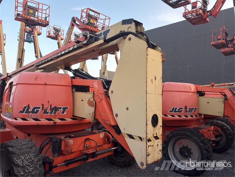 JLG 600AJ 4WD Diesel Articulating Boom Lift Knikarmhoogwerkers