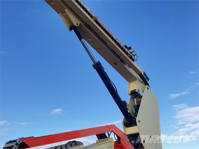 JLG 600AJ 4WD Diesel Articulating Boom Lift Articulated boom lifts