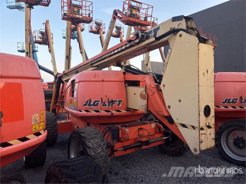 JLG 600AJ 4WD Diesel Articulating Boom Lift Knikarmhoogwerkers