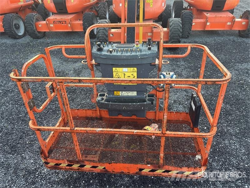 JLG 600AJ 4WD Diesel Articulating Boom Lift Knikarmhoogwerkers