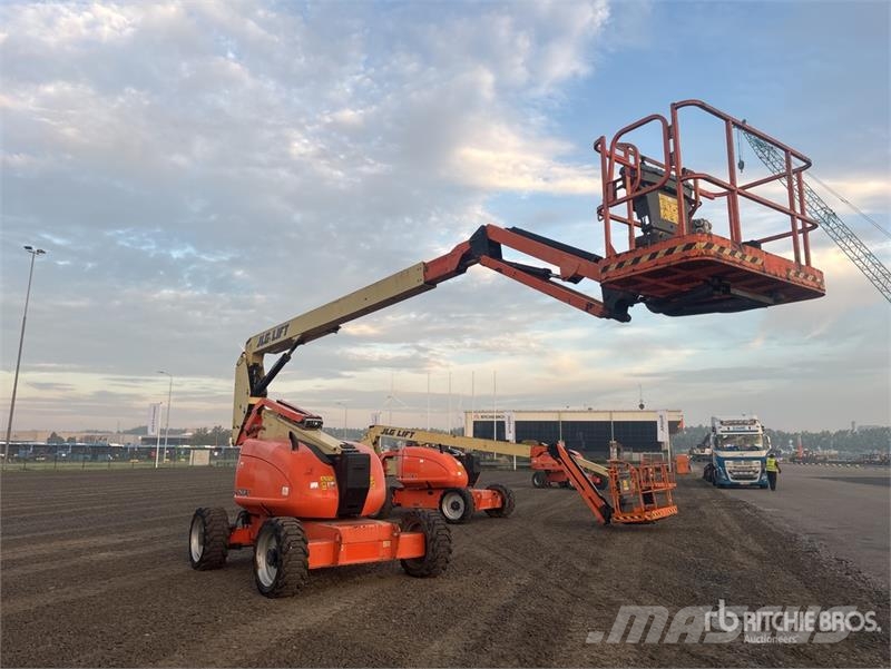 JLG 600AJ 4WD Diesel Articulating Boom Lift Knikarmhoogwerkers
